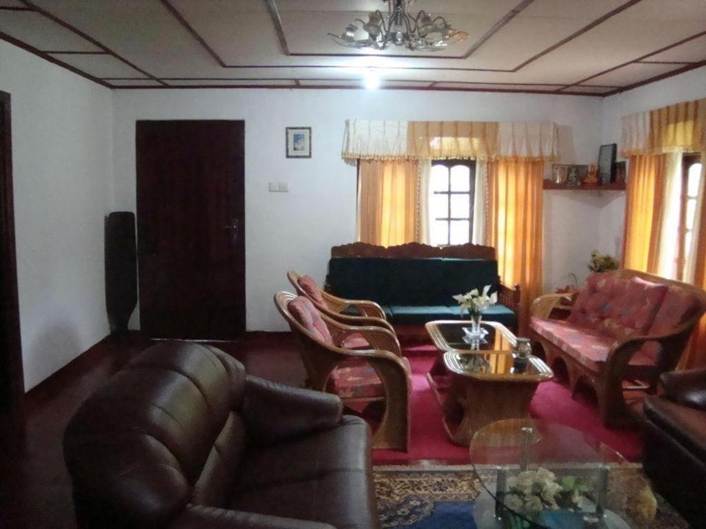 St. Andrews Hostel نوفارا إيلِيا المظهر الخارجي الصورة