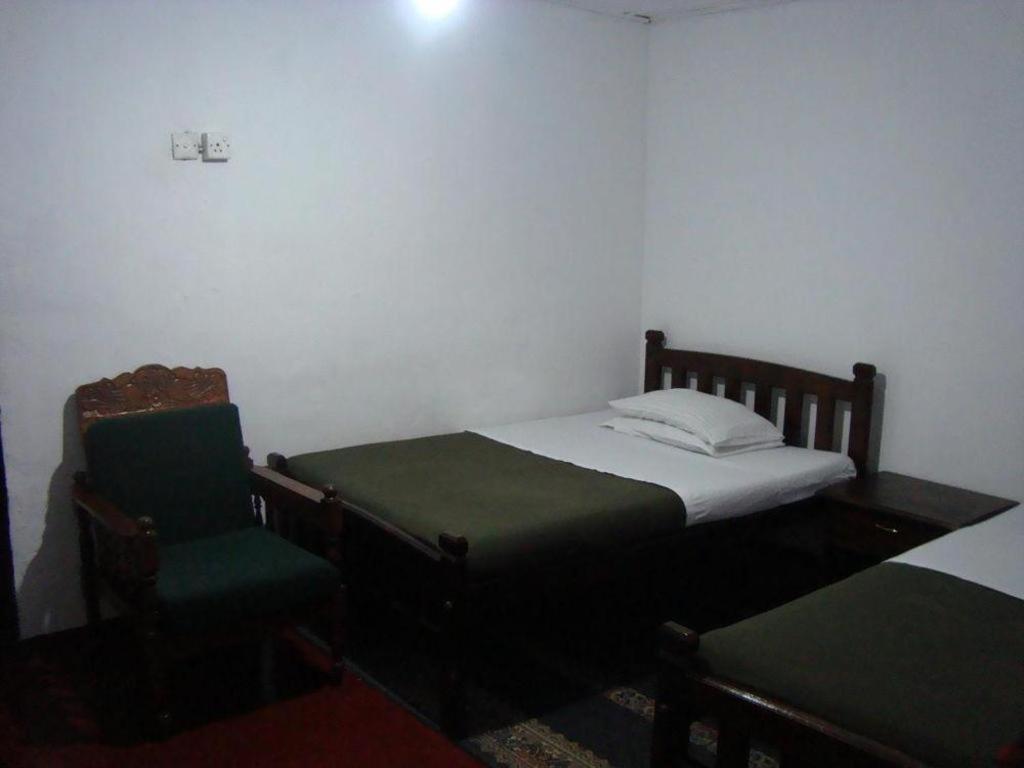 St. Andrews Hostel نوفارا إيلِيا المظهر الخارجي الصورة