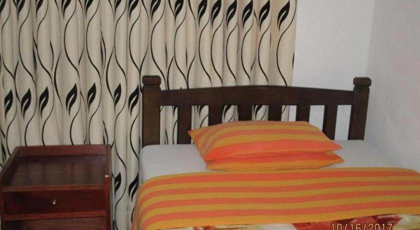 St. Andrews Hostel نوفارا إيلِيا المظهر الخارجي الصورة